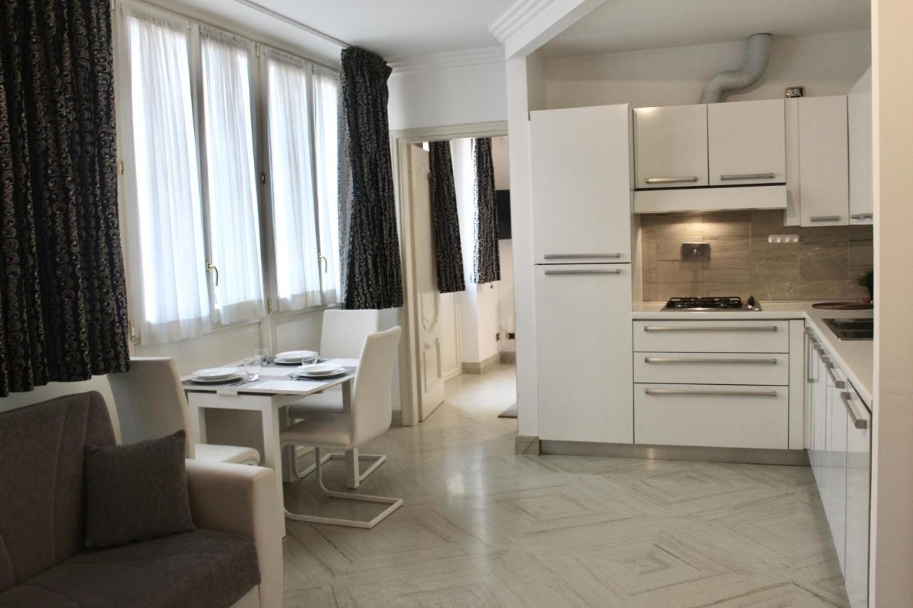 Apartment Trevi Fountain & Spanish Steps Rome Extérieur photo