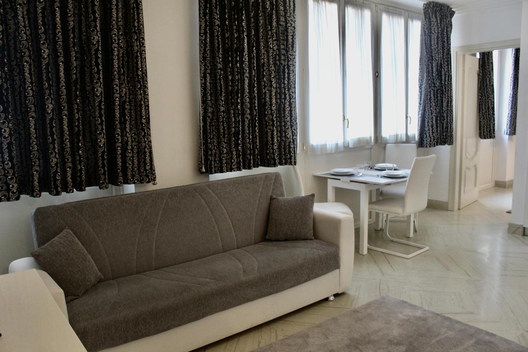 Apartment Trevi Fountain & Spanish Steps Rome Extérieur photo