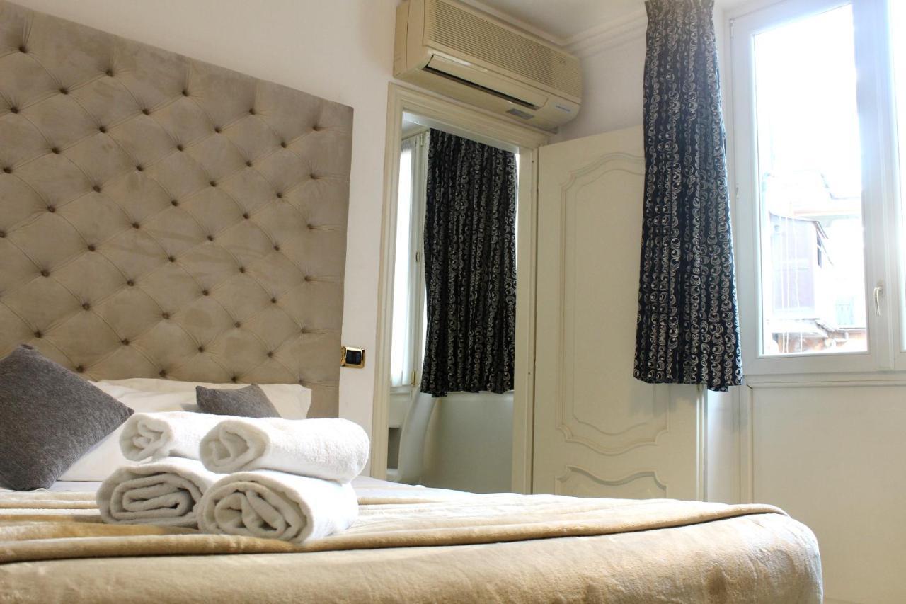 Apartment Trevi Fountain & Spanish Steps Rome Extérieur photo