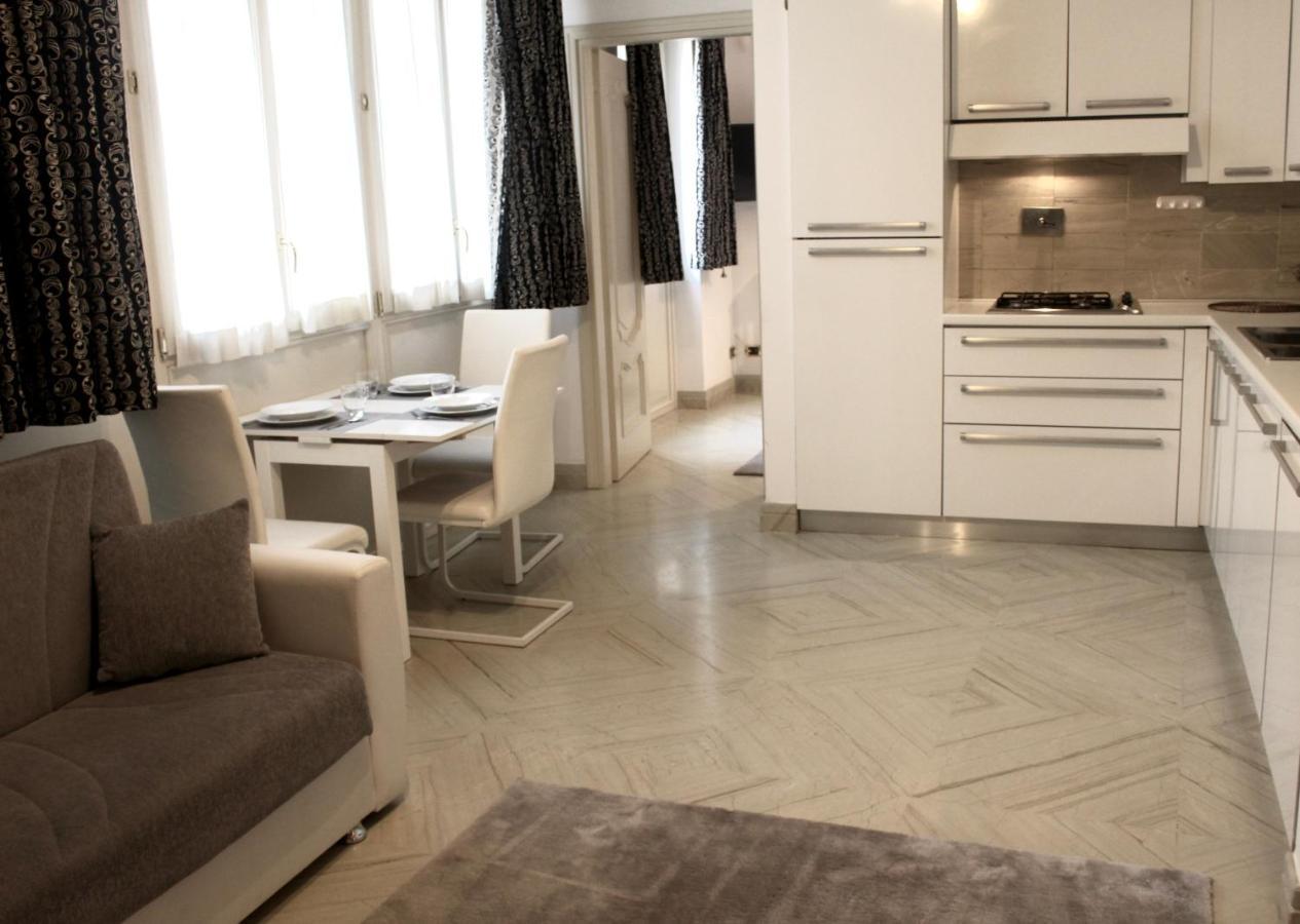Apartment Trevi Fountain & Spanish Steps Rome Extérieur photo